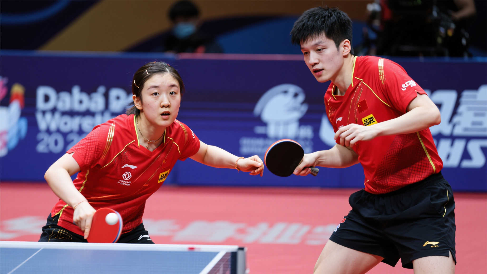 赞助商的选 赞助商的选