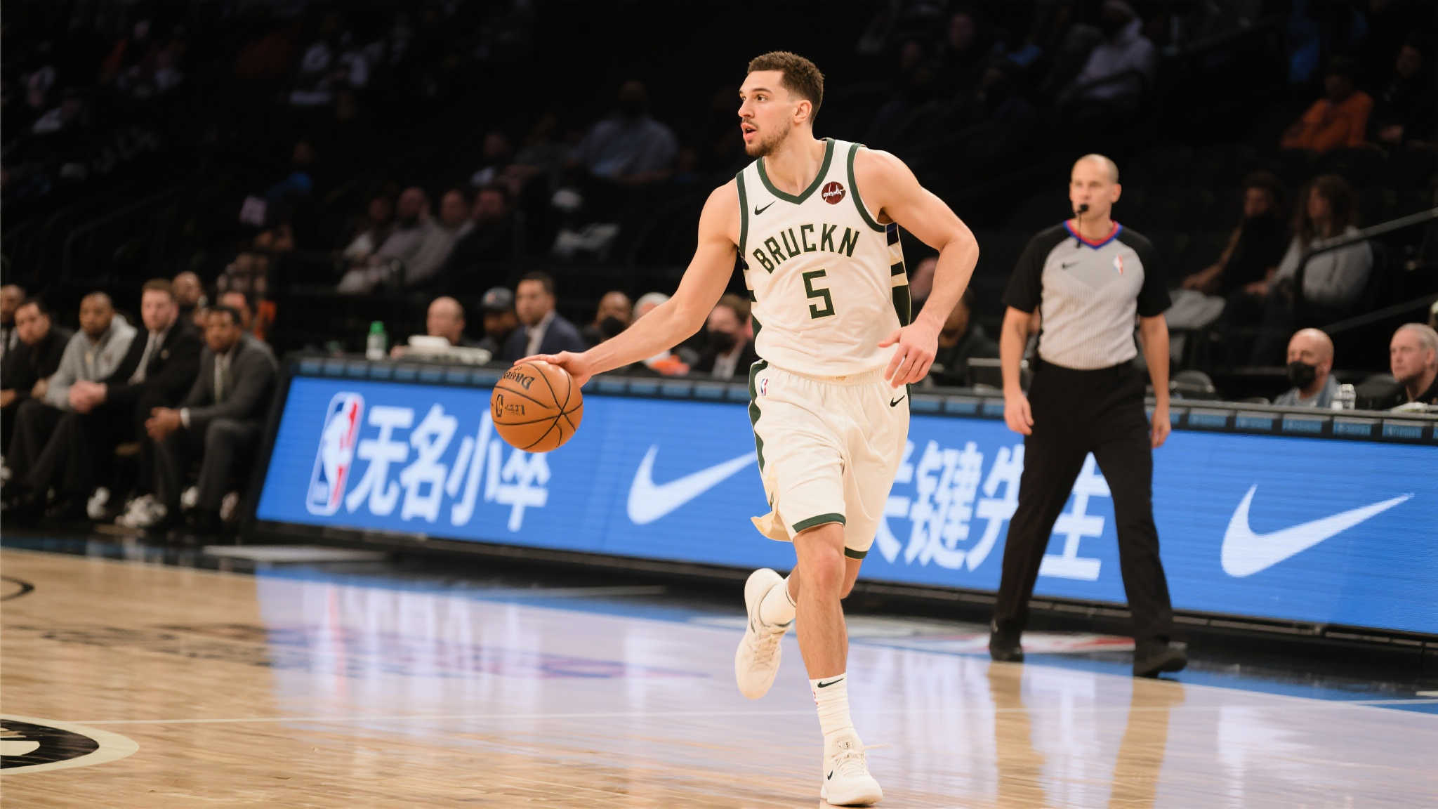 这场比赛引 这场比赛引